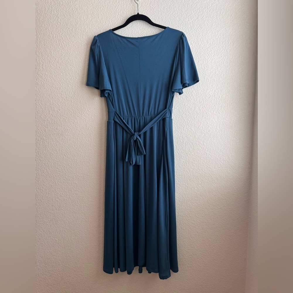 Torrid Crepe Flutter Sleeve Dress 0X - Picture 9 of 10